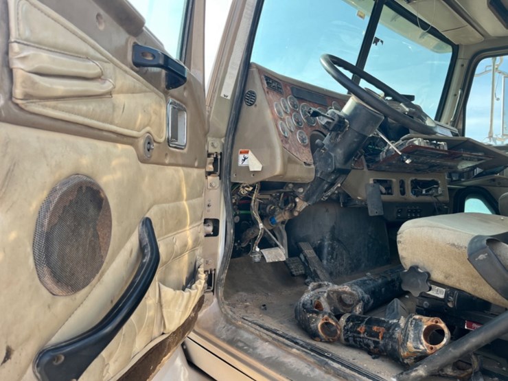 2012-western-star-4900-image-15