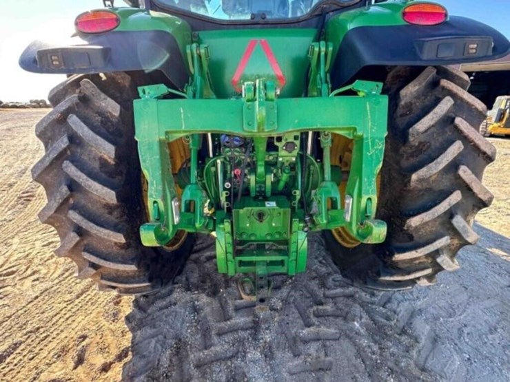 2016-john-deere-7230r-image-8