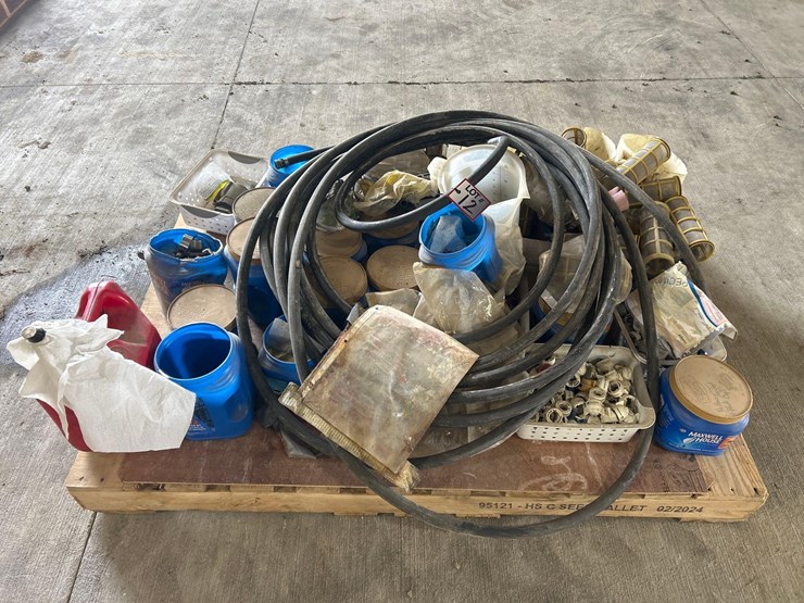 pallet-of-misc.-sprayer-tips,-screens,-etc.-image-2
