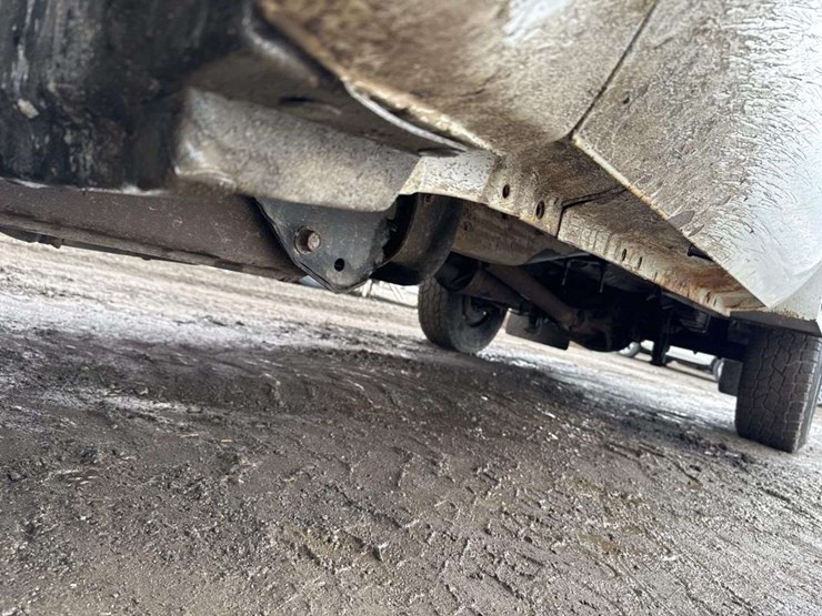 2005-ford-f350-xl-image-6