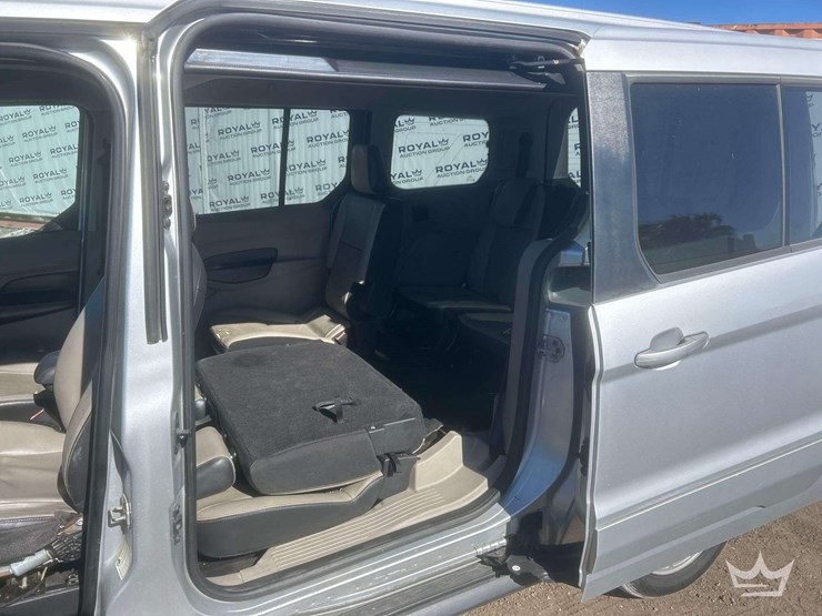 2014-ford-transit-connect-image-17