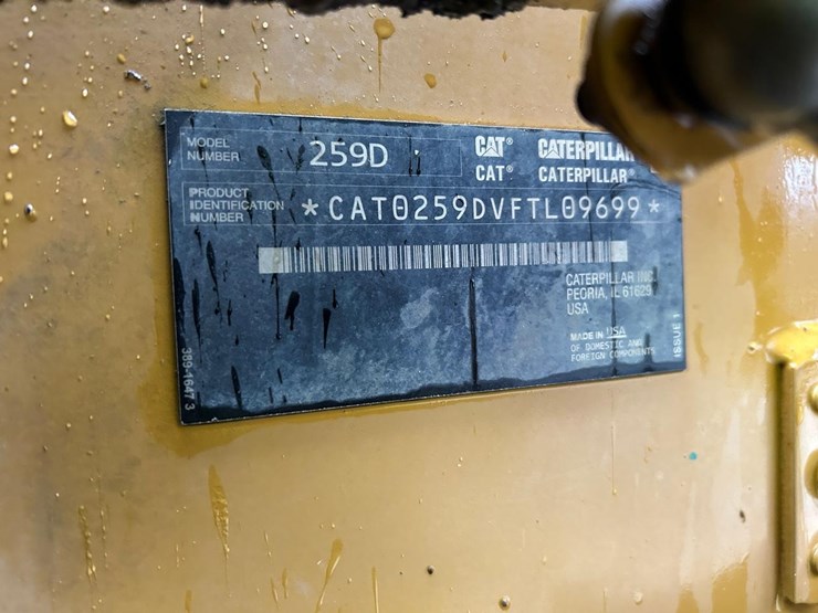 2016-caterpillar-259d-image-28
