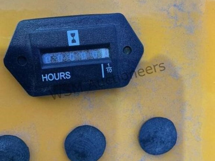 2025-miva-va15-mini-excavator-image-10