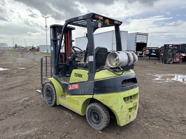 2012-clark-c25l-image-4