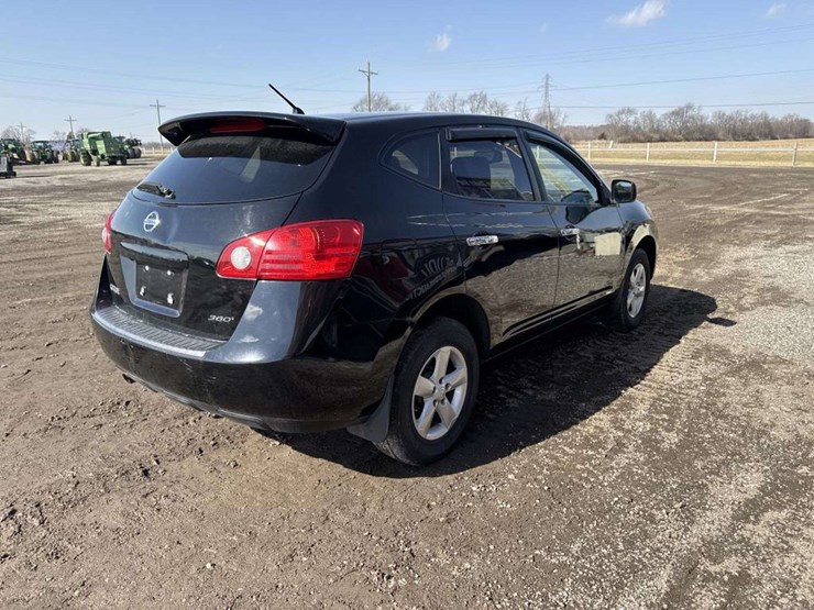 2010-nissan-rogue-image-5