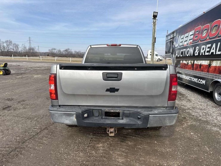 2008-chevrolet-silverado-1500-image-3