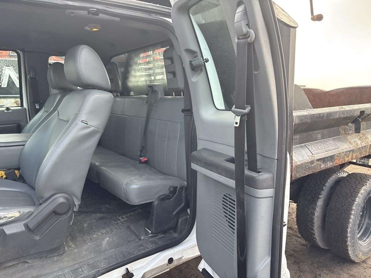 2016-ford-f350-image-14