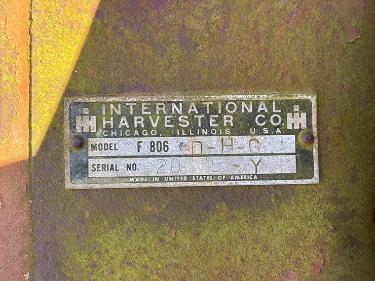 international-806-image-8