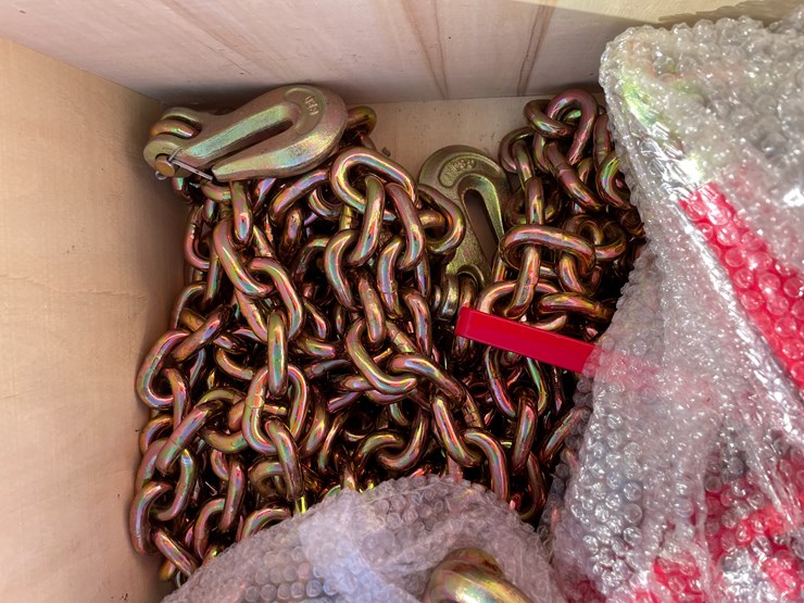 #8117-•-chains-and-ratchet-binders-9200-lbs-set-image-9