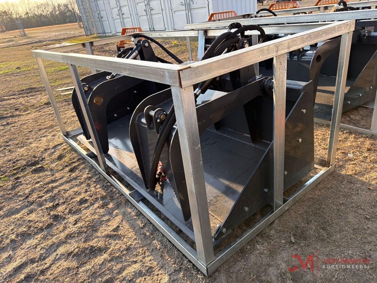 landhonor-72"hydraulic-grapple-skid-steer-attachment-image-4