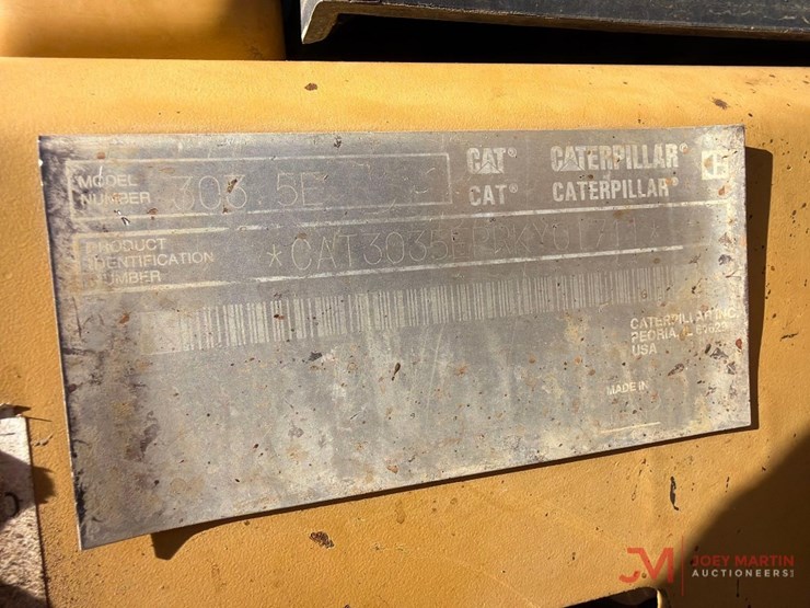 caterpillar-303.5-image-19