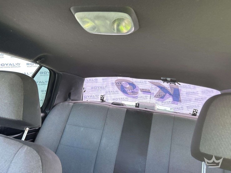 2007-ford-crown-victoria-sedan-image-20