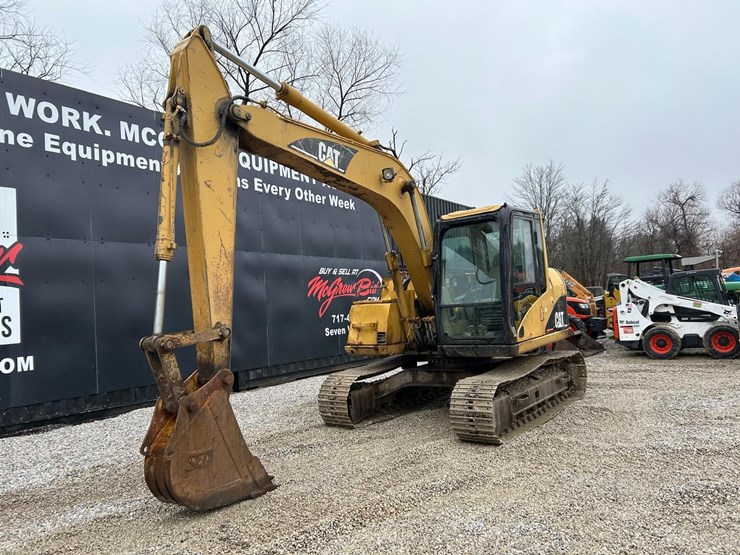 caterpillar-311c-image-7