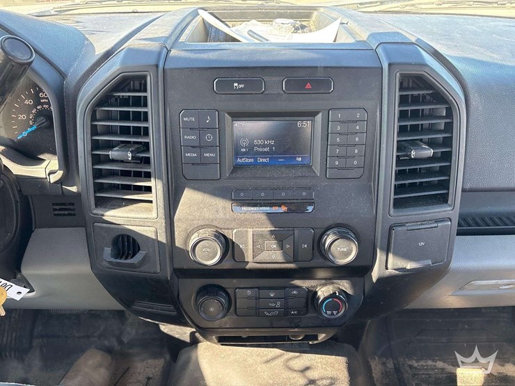 2017-ford-f150-image-12