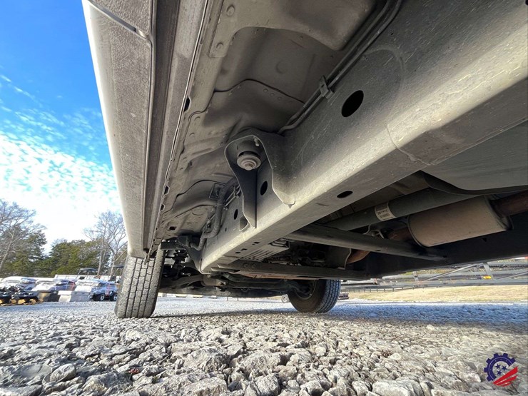 2019-ford-f150-xl-image-22