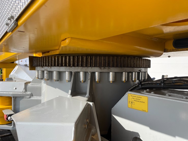 #8550-•-2023-omme-2750-rxbdj-hybrid-tracked-aerial-lift-image-47