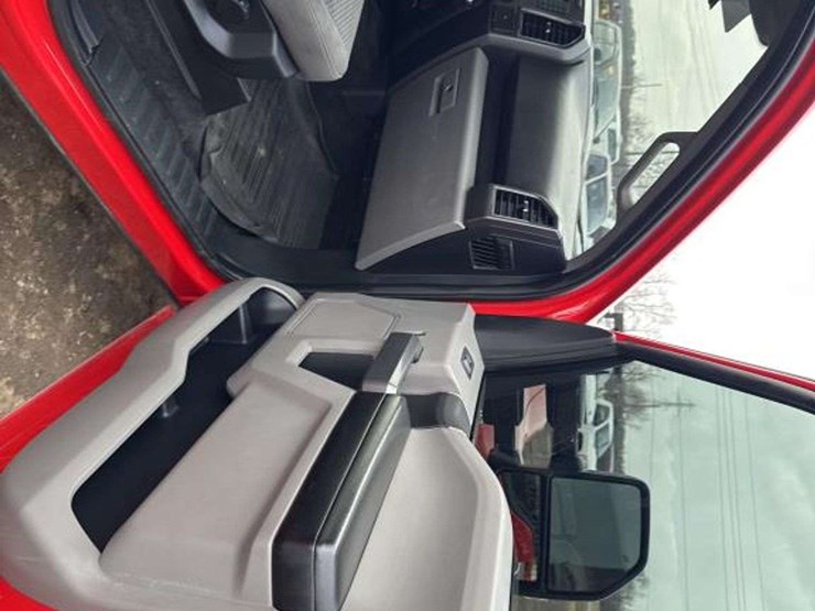 2018-ford-f150-image-19