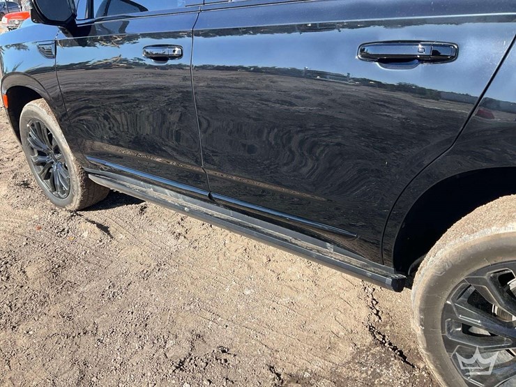 2024-gmc-yukon-denali-image-55