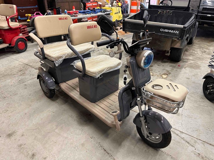 unused-irgc40-battery-powered-mini-golf-cart-image-3