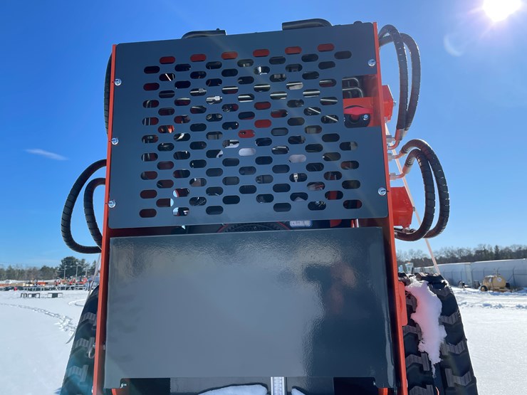 #5411-•-2025-ats-mini-skid-steer-loader-t460-image-6