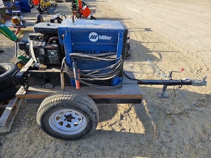 miller-bobcat-225g-image-22