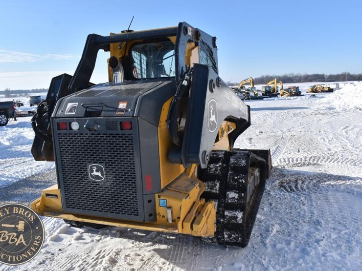 2023-deere-333g-image-10