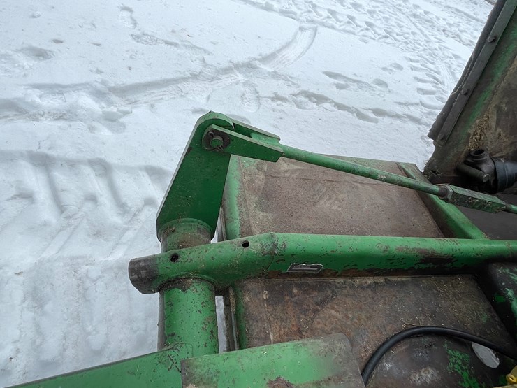 john-deere-15-image-14