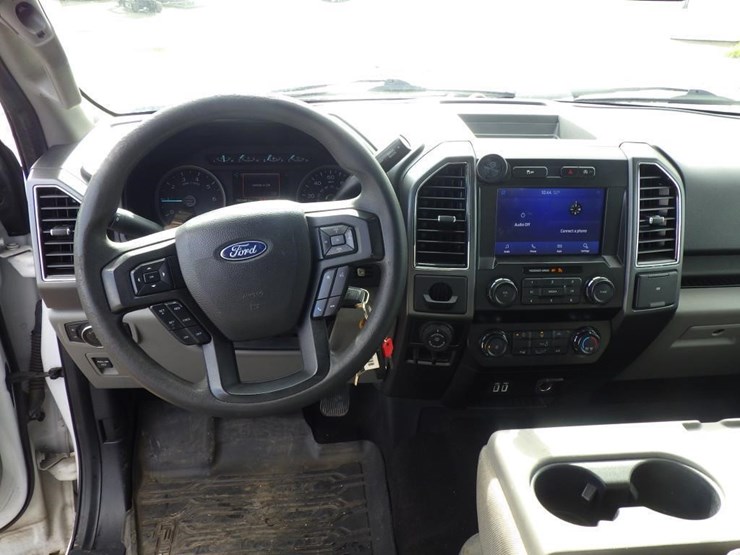 2020-ford-f150-image-7