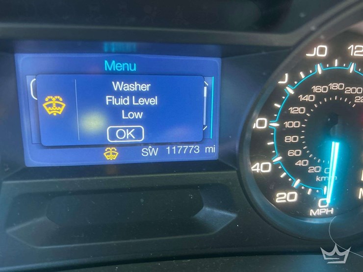 2015-ford-explorer-image-6