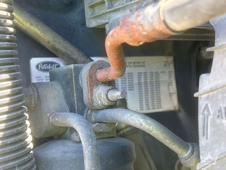 2020-peterbilt-579-image-26