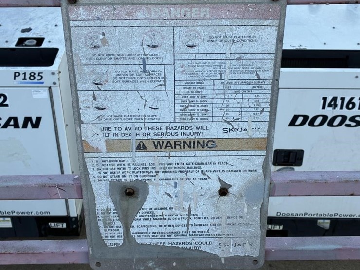 2000-skyjack-sjiii4626-image-14