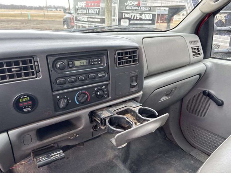 2004-ford-f350-image-23