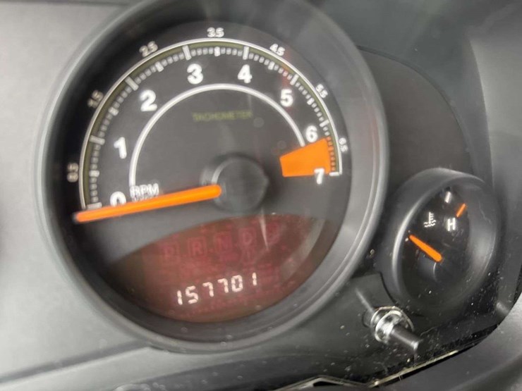 2016-jeep-patriot-image-11