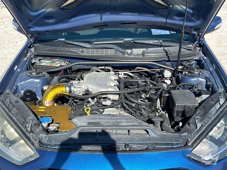 2015-hyundai-genesis-3.8-coupe-image-7