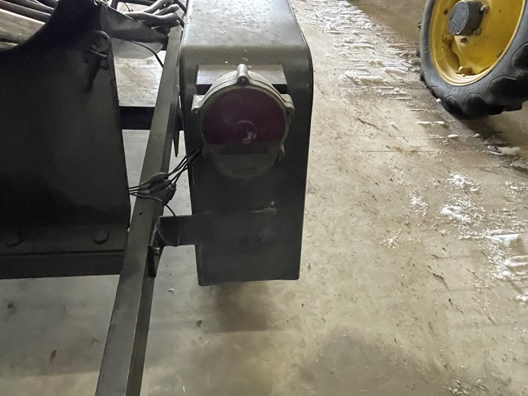 #7571-•-miller-electric-trailer-mount-welder-image-26