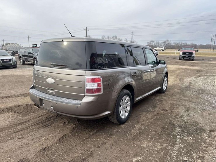 2012-ford-flex-image-5