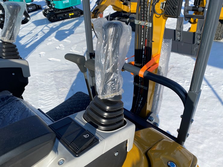 #5359-•-2026-unused-cfg-mini-excavator-image-23