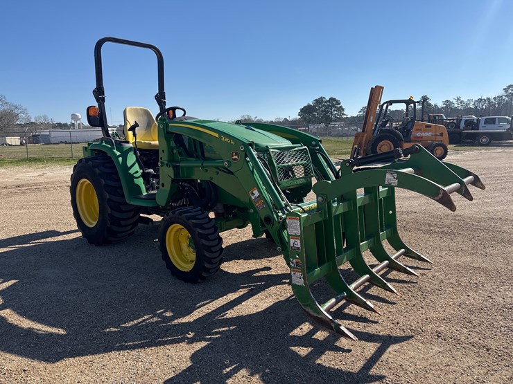 2019-john-deere-3039r-image-2