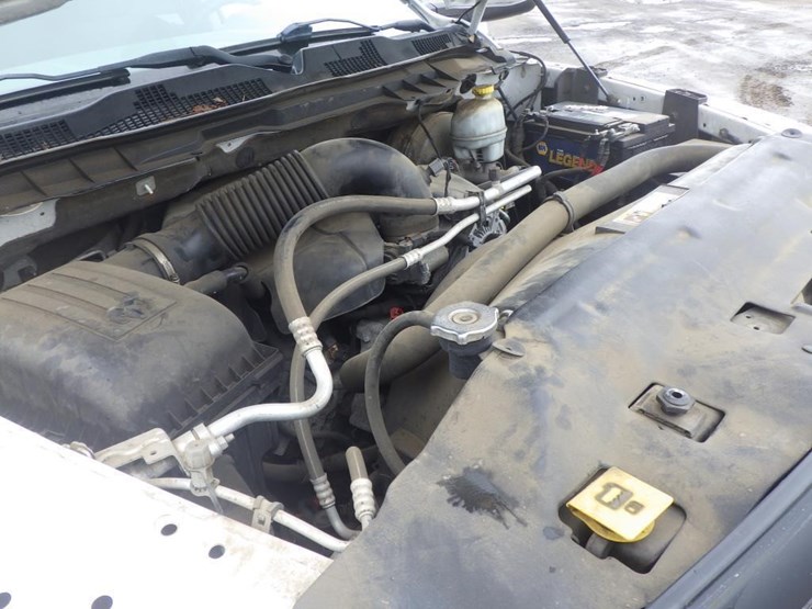 2015-dodge-1500-image-11