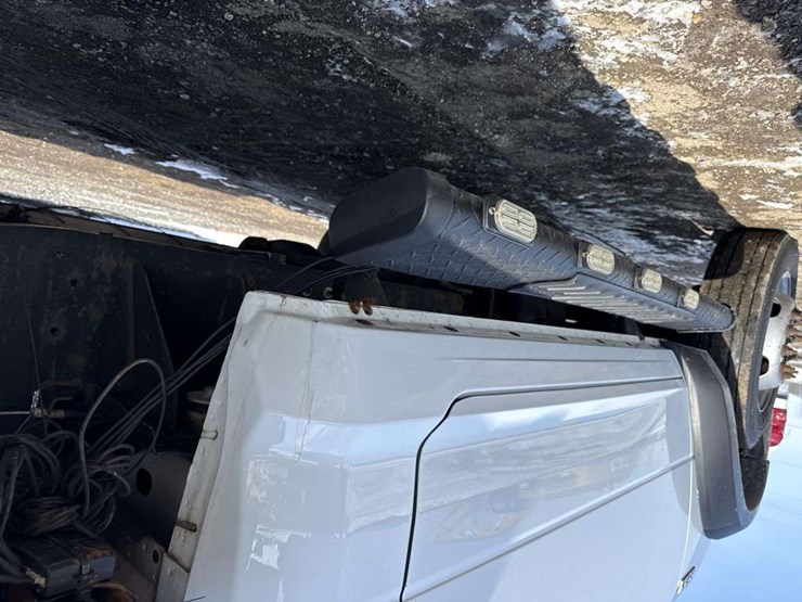 2021-dodge-ram-4500-image-17