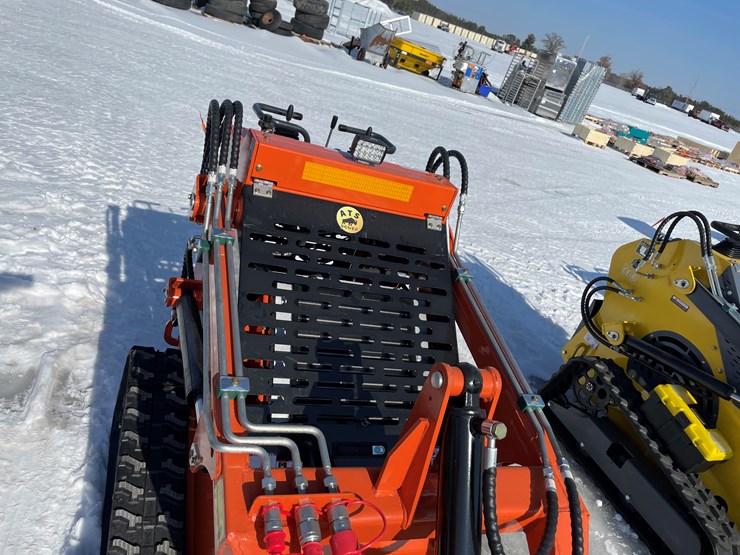#5335-•-ats-mini-skid-steer-loader-t460-image-8
