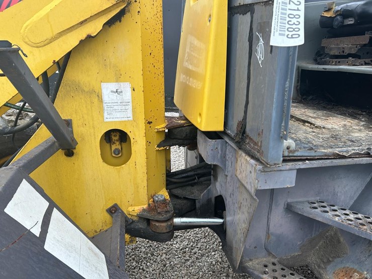 komatsu-wa75-3-image-15