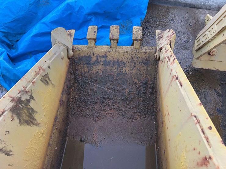 21-1/2”-bucket-image-11