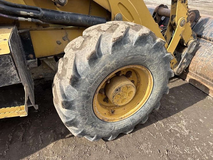 caterpillar-420f-it-image-10