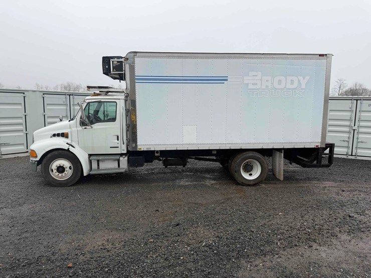 2006-sterling-acterra-image-2