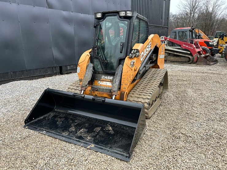 2021-case-tv450b-image-8