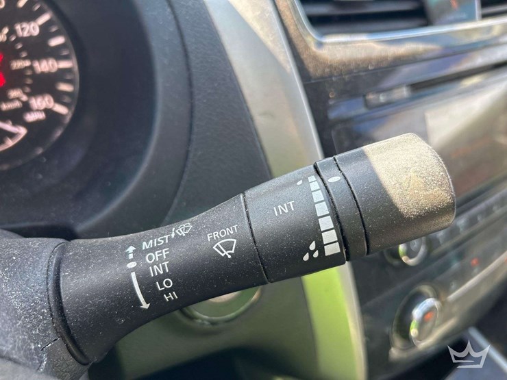 2015-nisan-altima-s-sedan-image-14