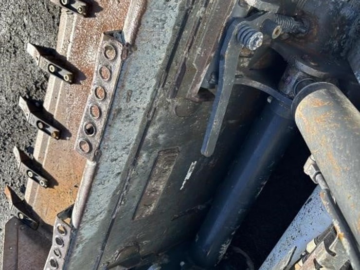 2019-bobcat-t770-image-7