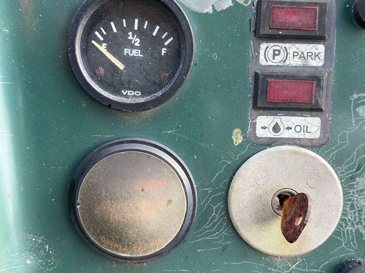 bush-hog-th4200-image-42