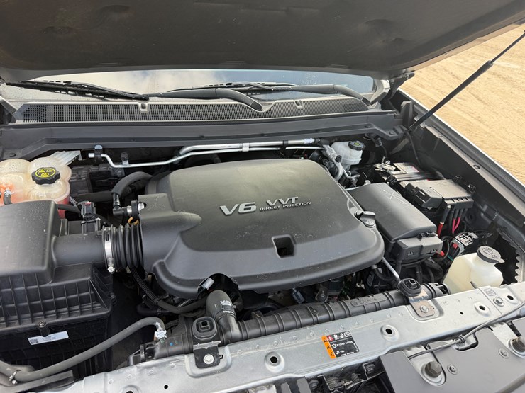 2021-chevrolet-colorado-image-7